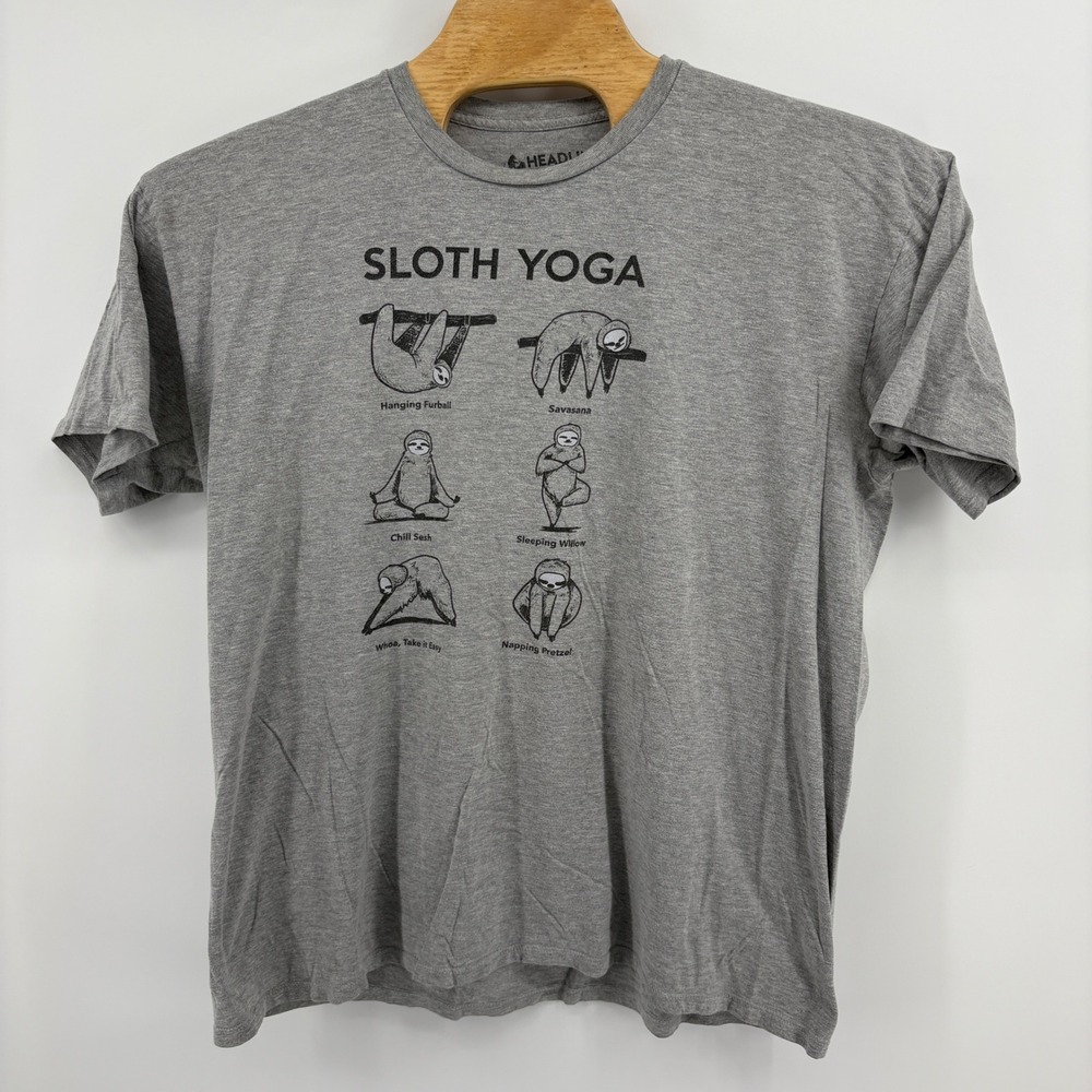 Headline Sloth Yoga T-Shirt Mens 2XL Gray Excellent Graphic Short Sleeve Tee